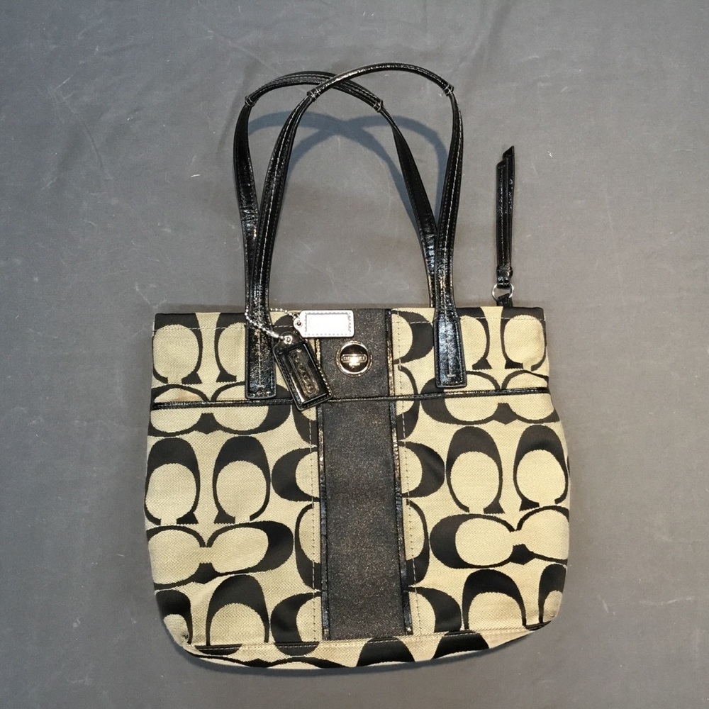 Coach Signature Tote Bag F25771